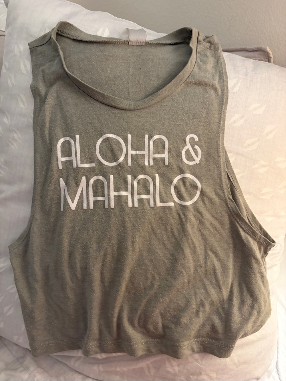 Aloha & Mahalo Graphic Muscle Tank - gray VERY soft